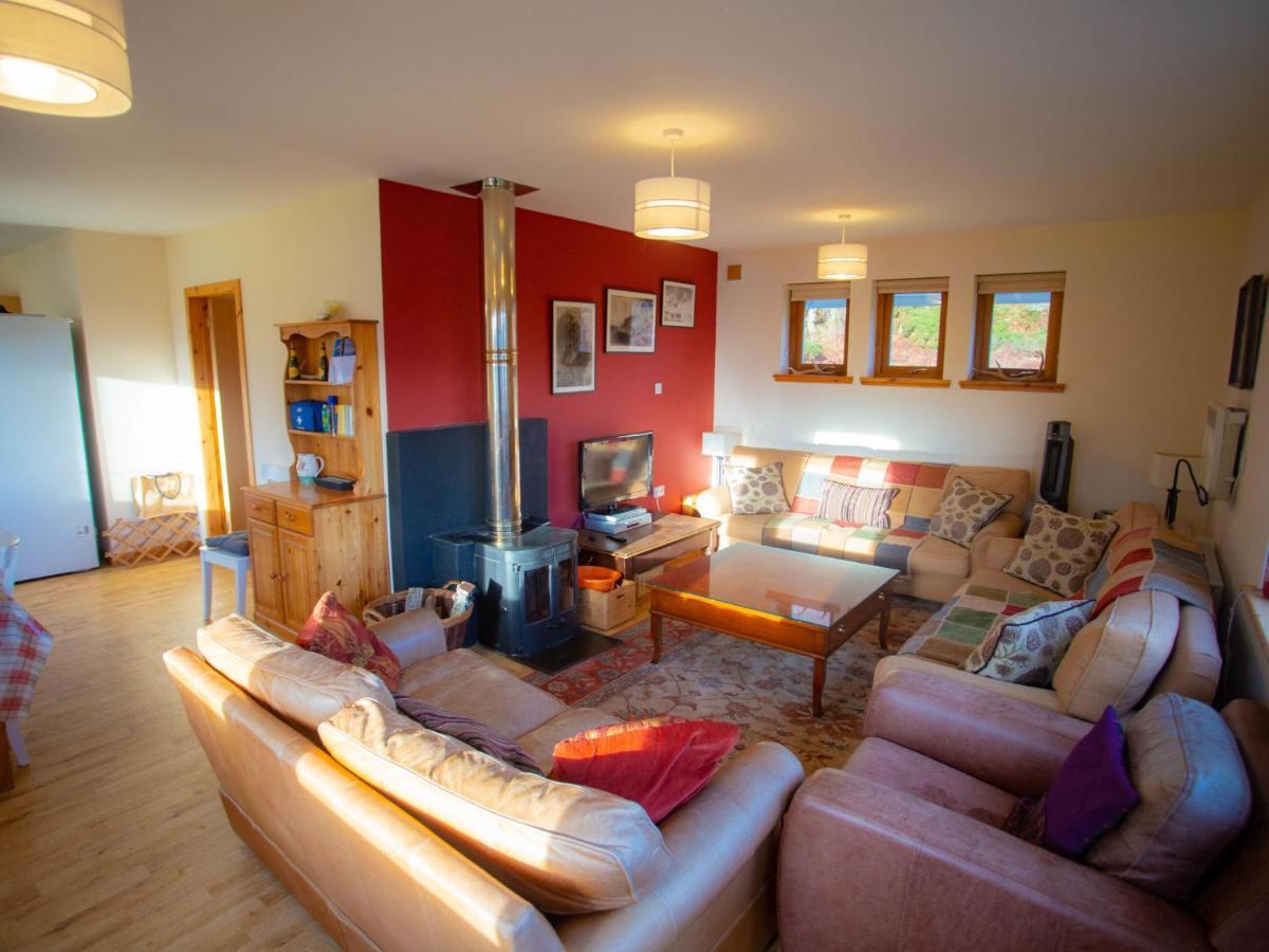 Peter's Shed By Interhome * Drumnadrochit