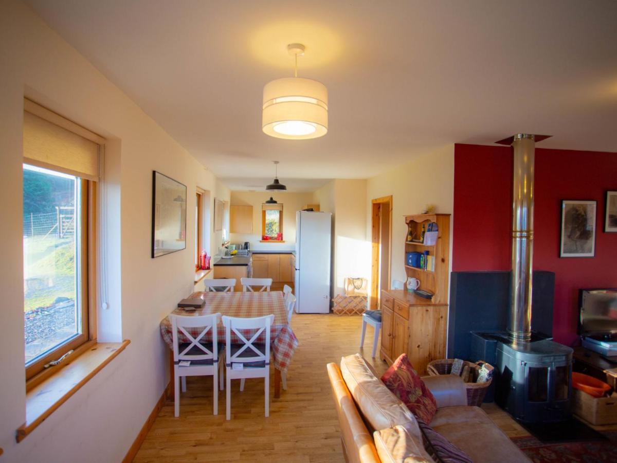 Peter's Shed By Interhome * Drumnadrochit